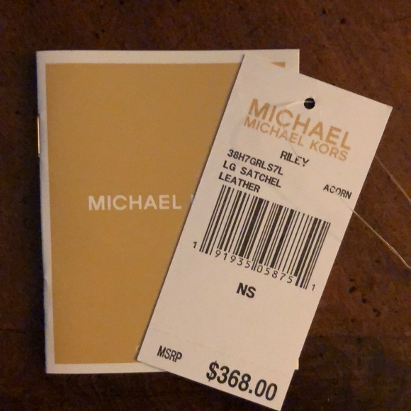 Michael Kors Riley Large Satchel - Picture 7 of 14